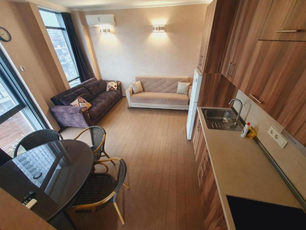 Luxury Apartments Batumi Eksteriør billede