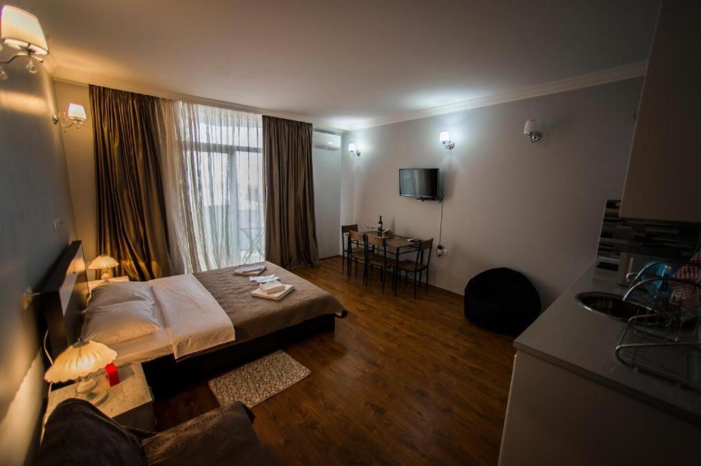 Luxury Apartments Batumi Eksteriør billede