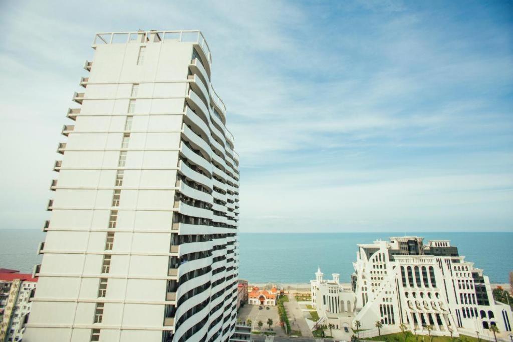 Luxury Apartments Batumi Eksteriør billede